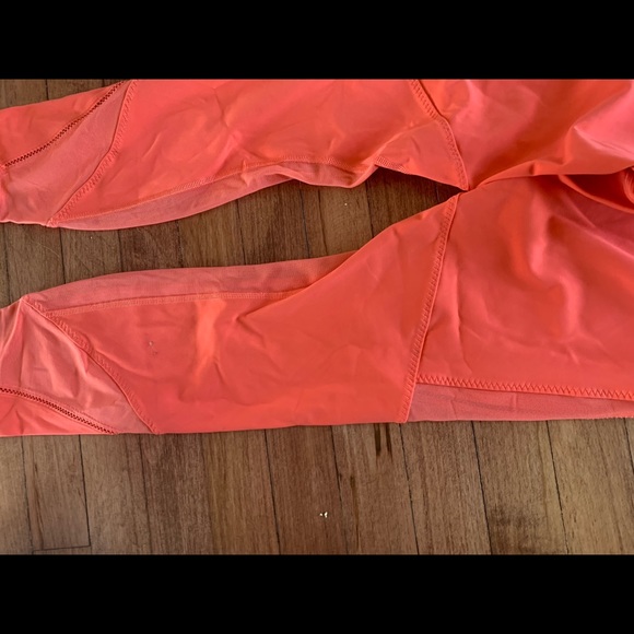 Lululemon wanderlust leggings - Picture 3 of 5